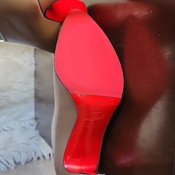 Christian Louboutin Tan Leather Ankle Booties with Silver Zip Detail - Picture 10 of 10